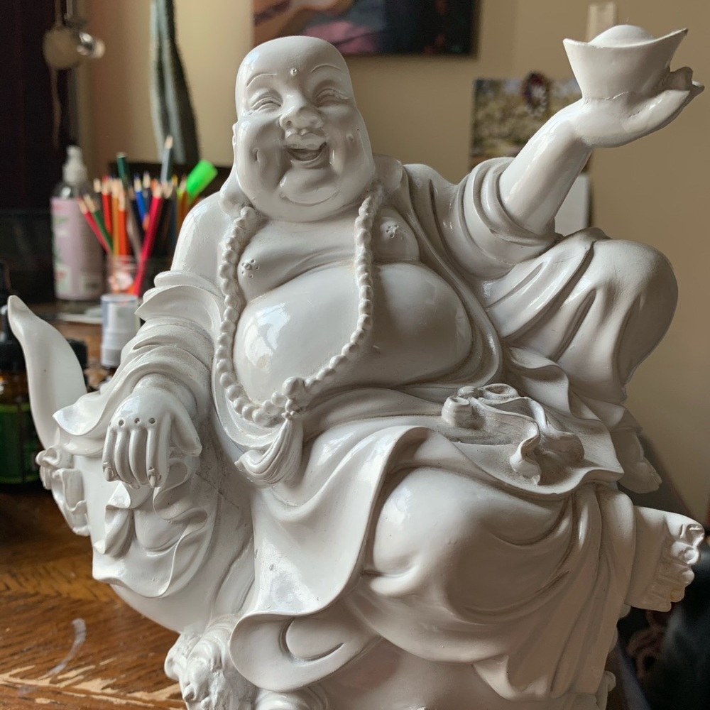 White Buddha statue